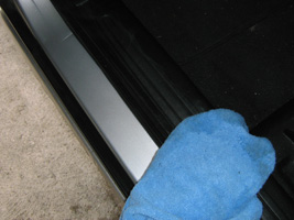 Cleaning trims with Jetsteam