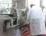 cleaning after food processing runs in factories